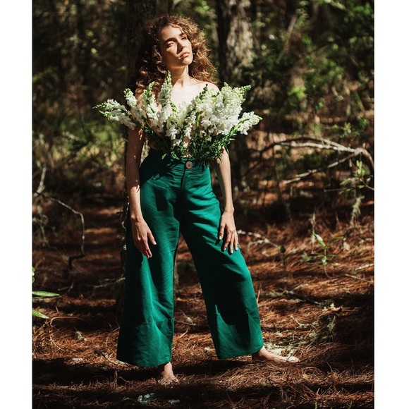 OLETTE Filipina Verde Pants - Picture 2 of 7